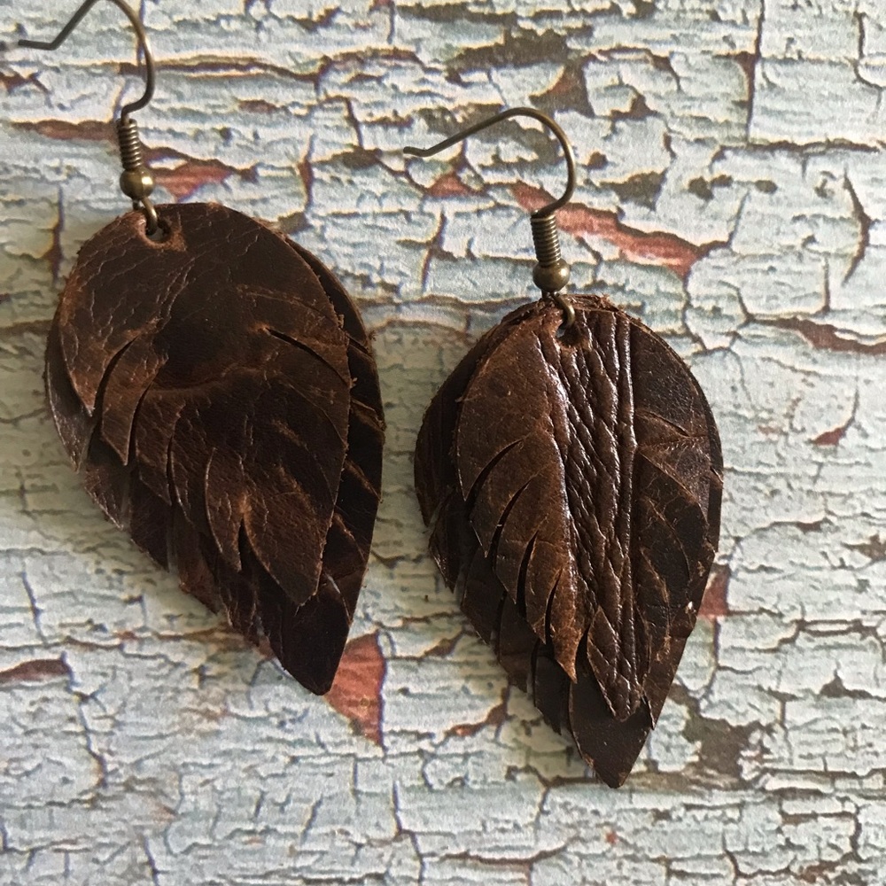 Leather earrings